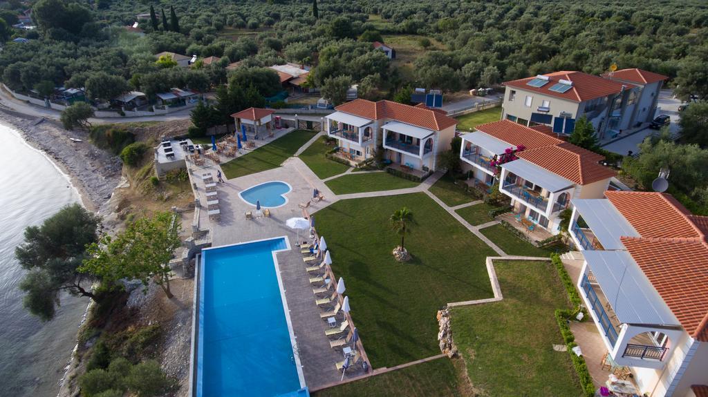 Thesmos Village Митикас Экстерьер фото